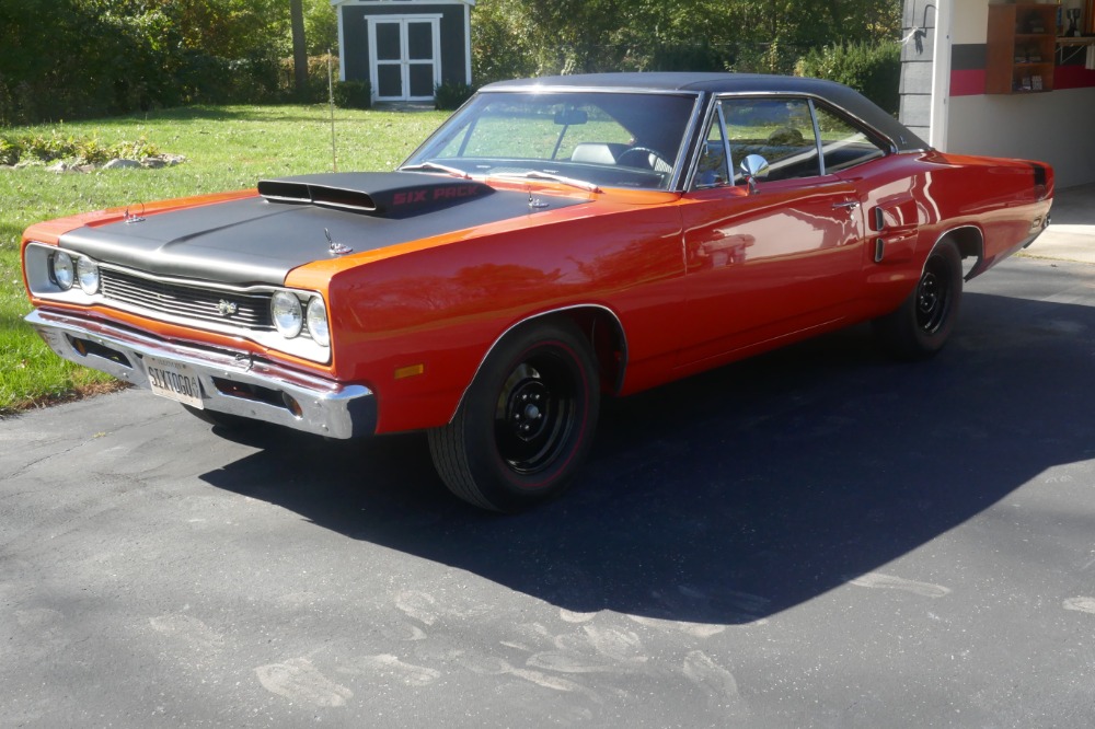 Used 1969 Dodge Super Bee -A12 - HEMI ORANGE MOPAR - M CODE- 440 6 PACK - SEE VIDEO | Mundelein, IL