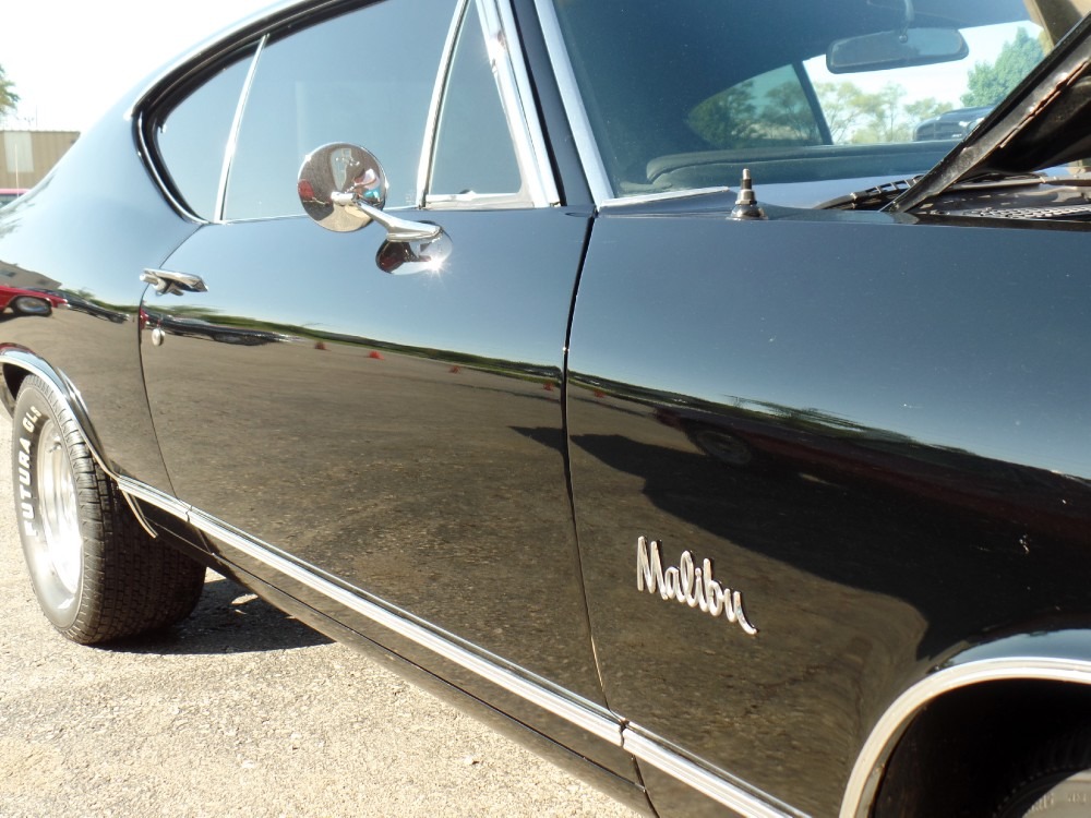 Used 1968 Chevrolet Chevelle - MALIBU - BLACK ON BLACK | Mundelein, IL