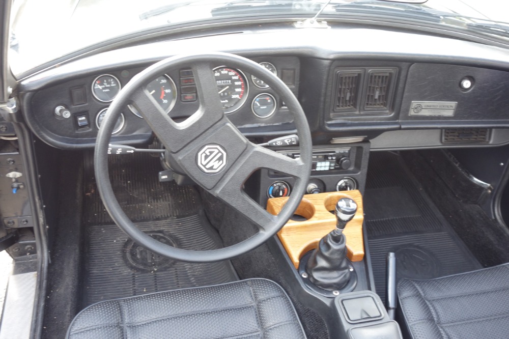 Used 1980 MG MGB -PRICE DROP -LIMITED-  DARK CHARCOAL CONVERTIBLE - SEE VIDEO | Mundelein, IL