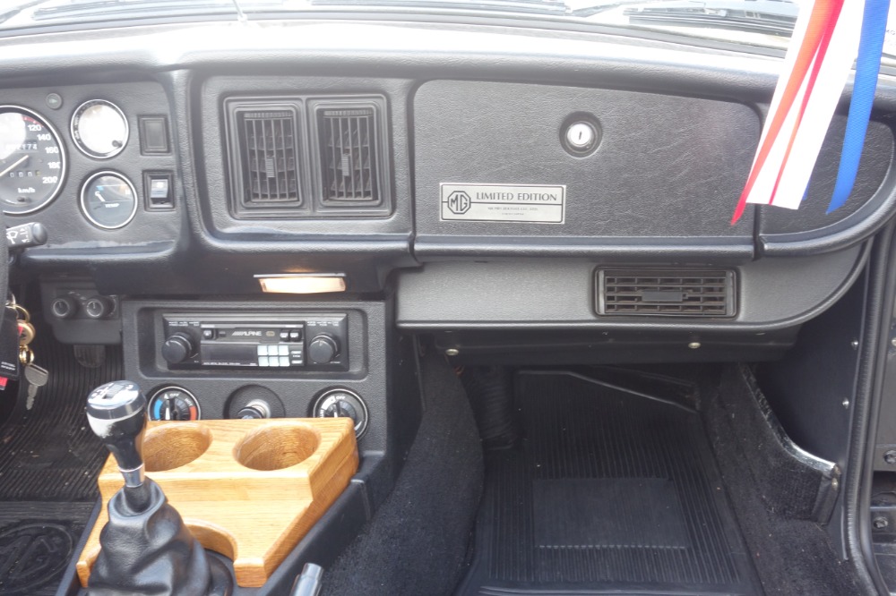 Used 1980 MG MGB -PRICE DROP -LIMITED-  DARK CHARCOAL CONVERTIBLE - SEE VIDEO | Mundelein, IL