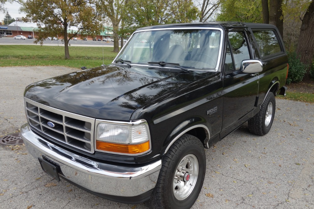 Used 1993 Ford Bronco - SOLID 4X4 RELIABLE WINTER DRIVER- 123K MILES - SEE VIDEO | Mundelein, IL