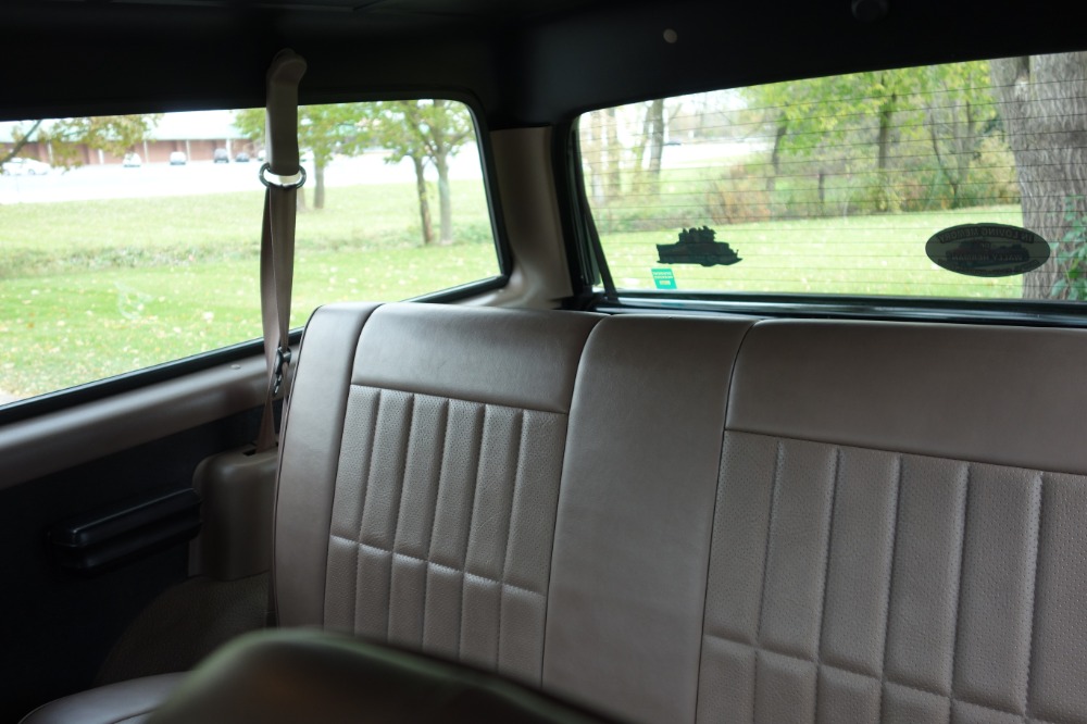 Used 1993 Ford Bronco - SOLID 4X4 RELIABLE WINTER DRIVER- 123K MILES - SEE VIDEO | Mundelein, IL