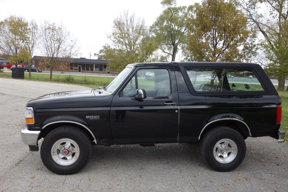 Used 1993 Ford Bronco - SOLID 4X4 RELIABLE WINTER DRIVER- 123K MILES - SEE VIDEO | Mundelein, IL