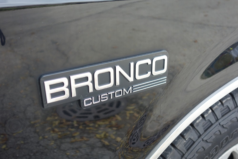 Used 1993 Ford Bronco - SOLID 4X4 RELIABLE WINTER DRIVER- 123K MILES - SEE VIDEO | Mundelein, IL