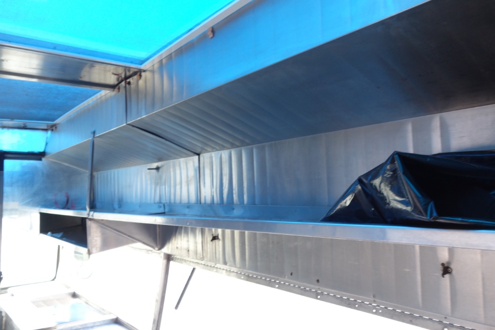 Used 1987 Chevy Food Truck Grumman Olsen Kurbmaster - SEE VIDEO | Mundelein, IL
