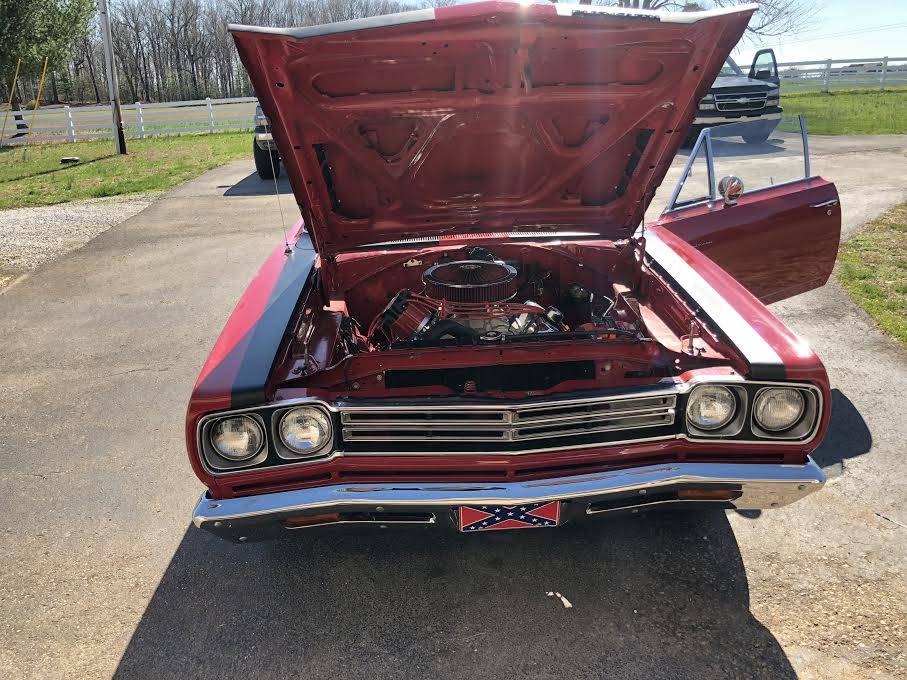 Used 1969 Plymouth Road Runner - 440 - 4 Speed | Mundelein, IL