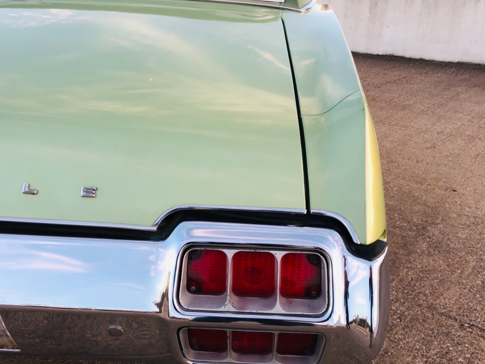 Used 1972 Oldsmobile Cutlass S MODEL AUTO AC PS PB ORIGINAL CLASSIC -VIDEO | Mundelein, IL