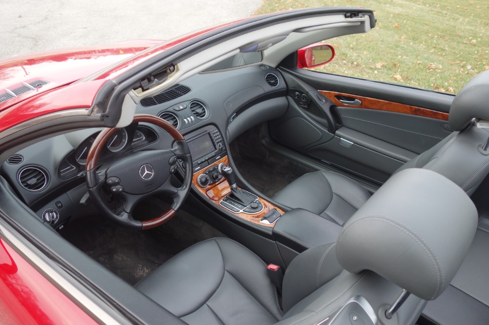 Used 2006 Mercedes Benz S-Class -SL 500-CONVERTIBLE-NO HAGGLE BUY IT NOW PRICE-CARFAX AMG SPORTS PACKAGE | Mundelein, IL