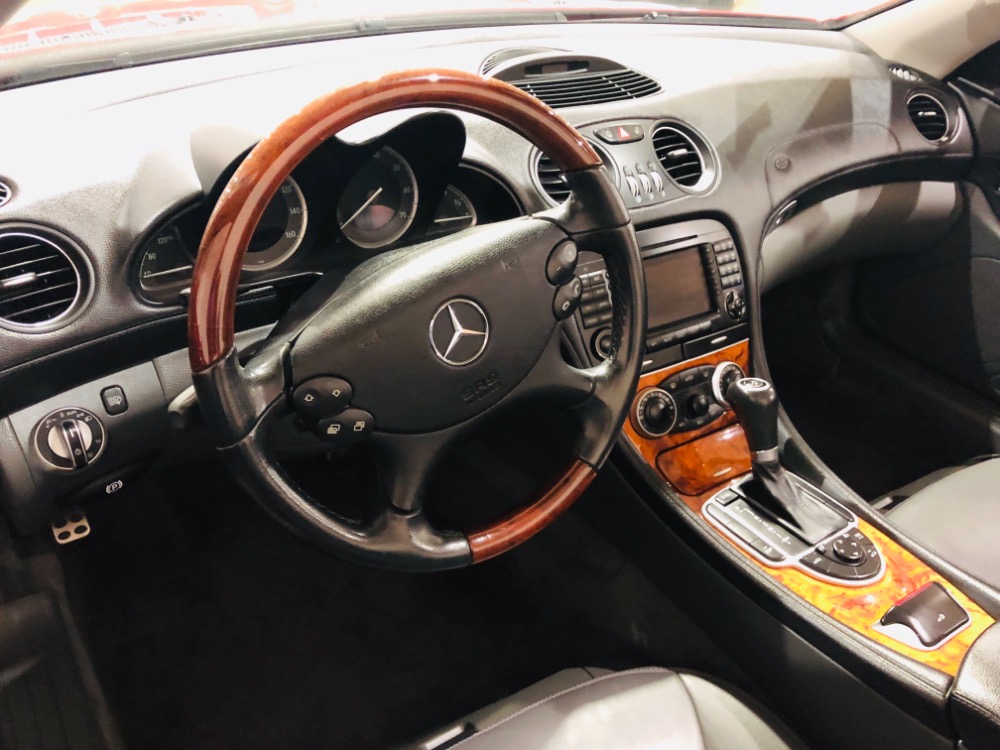 Used 2006 Mercedes Benz S-Class -SL 500-CONVERTIBLE-NO HAGGLE BUY IT NOW PRICE-CARFAX AMG SPORTS PACKAGE | Mundelein, IL