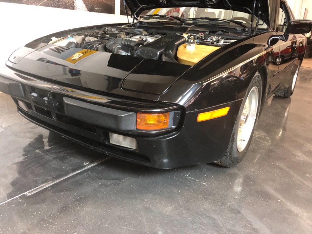Used 1986 Porsche 944 -RESTORED BBS PS PW PB AC RECIEPTS-VIDEO | Mundelein, IL