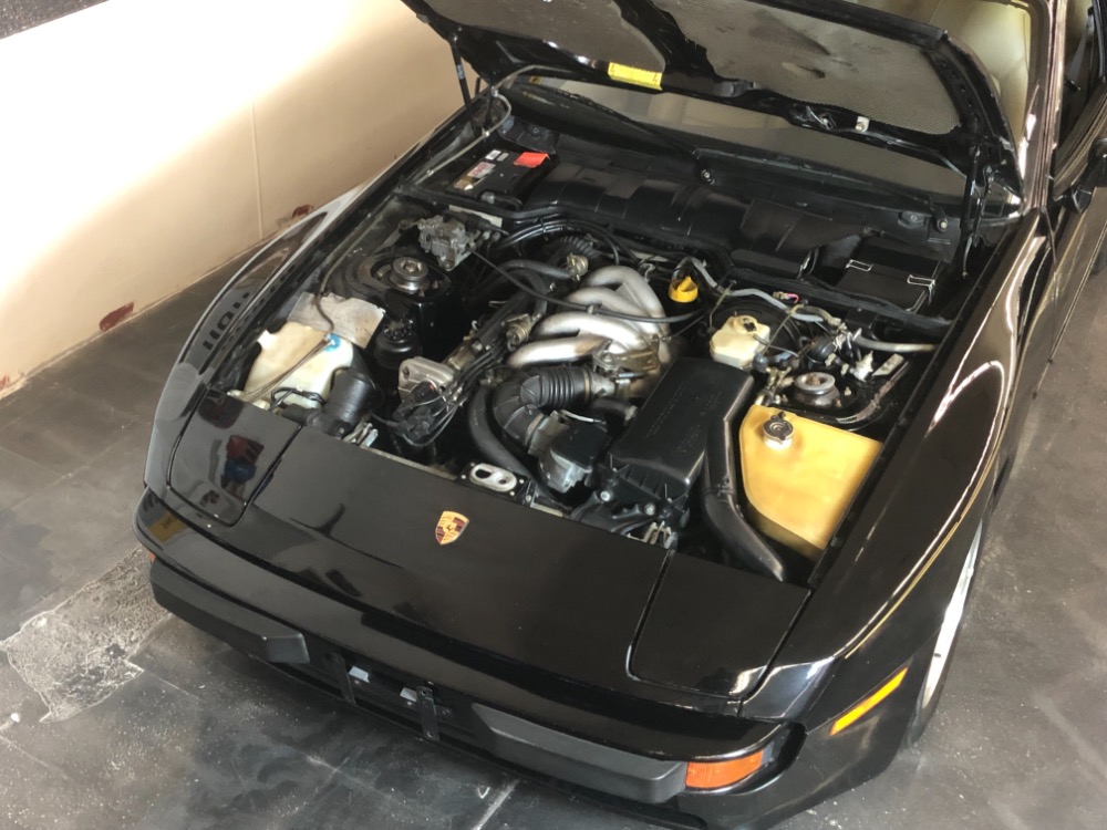 Used 1986 Porsche 944 -RESTORED BBS PS PW PB AC RECIEPTS-VIDEO | Mundelein, IL