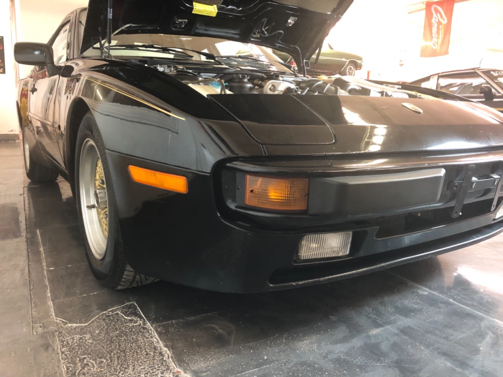 Used 1986 Porsche 944 -RESTORED BBS PS PW PB AC RECIEPTS-VIDEO | Mundelein, IL