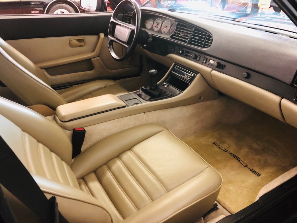 Used 1986 Porsche 944 -RESTORED BBS PS PW PB AC RECIEPTS-VIDEO | Mundelein, IL