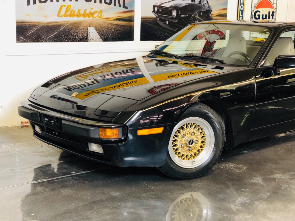 Used 1986 Porsche 944 -RESTORED BBS PS PW PB AC RECIEPTS-VIDEO | Mundelein, IL