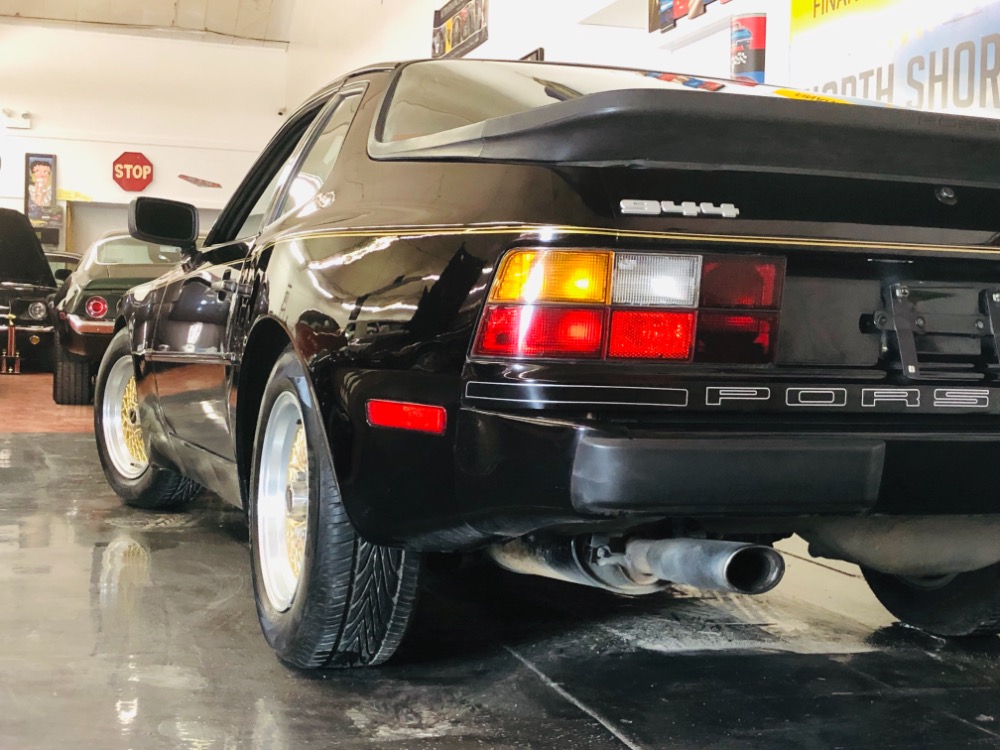 Used 1986 Porsche 944 -RESTORED BBS PS PW PB AC RECIEPTS-VIDEO | Mundelein, IL
