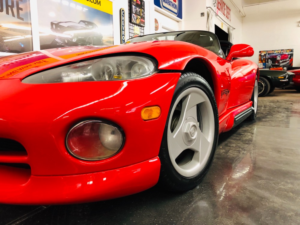 Used 1993 Dodge Viper -RT 10-REMOVABLE TOP AND WINDOWS-5400 ORIGINAL MILES-VIDEO | Mundelein, IL
