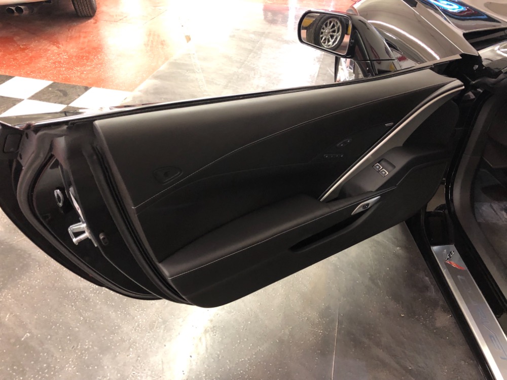 Used 2015 Chevrolet Corvette -Z51 STINGRAY-2LT-1 OWNER-NO HAGGLE PRICE-BELOW MARKET VALUE- | Mundelein, IL