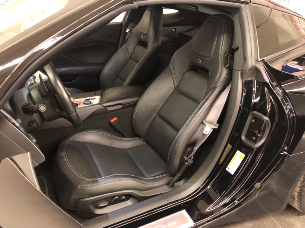 Used 2015 Chevrolet Corvette -Z51 STINGRAY-2LT-1 OWNER-NO HAGGLE PRICE-BELOW MARKET VALUE- | Mundelein, IL