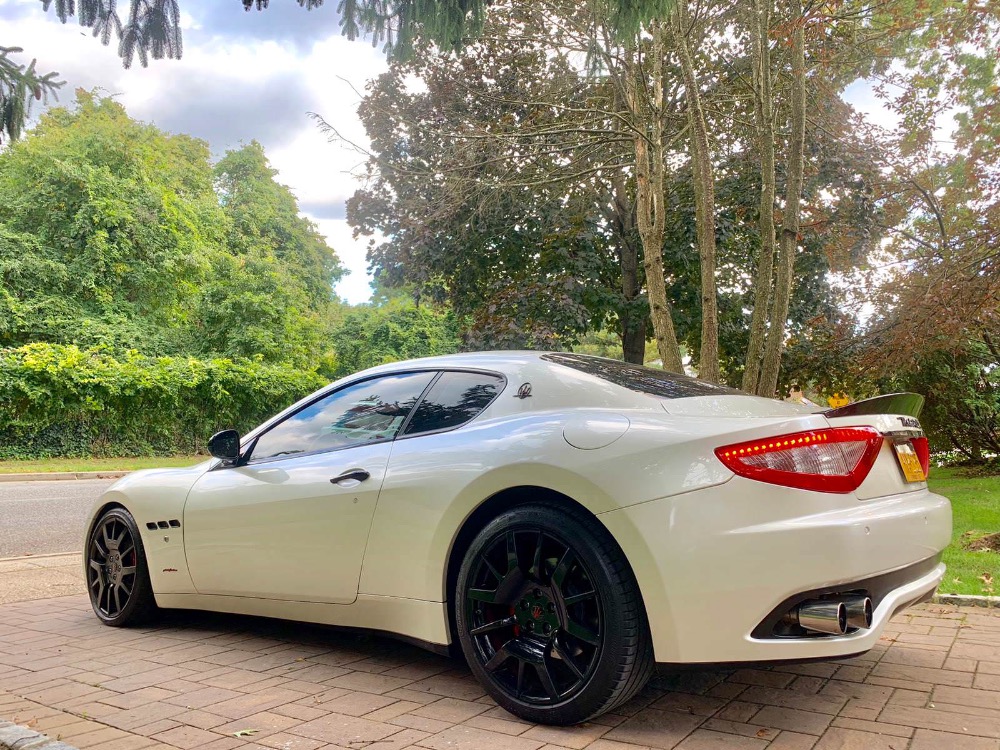 Used 2009 Maserati Gran Turismo -RARE BIANCO FUJI/FOX RED INTERIOR/10 EVER BUILT-TUBI ITALIAN EXHAUST- | Mundelein, IL
