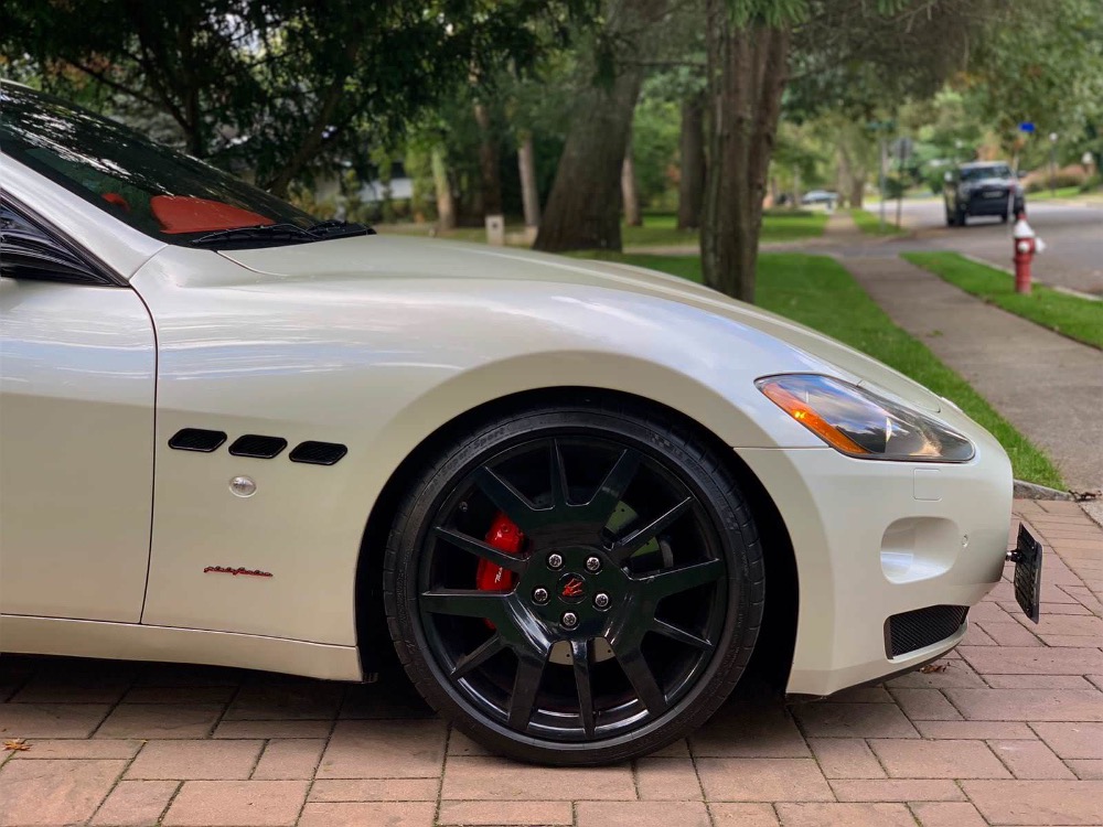 Used 2009 Maserati Gran Turismo -RARE BIANCO FUJI/FOX RED INTERIOR/10 EVER BUILT-TUBI ITALIAN EXHAUST- | Mundelein, IL