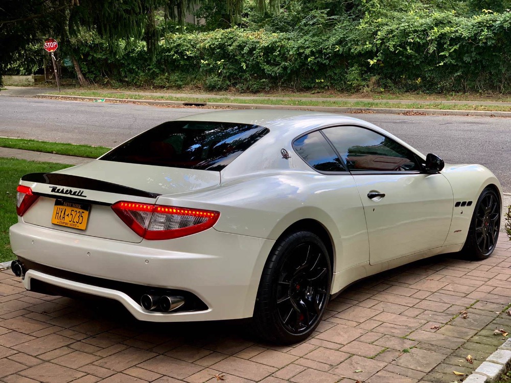 Used 2009 Maserati Gran Turismo -RARE BIANCO FUJI/FOX RED INTERIOR/10 EVER BUILT-TUBI ITALIAN EXHAUST- | Mundelein, IL