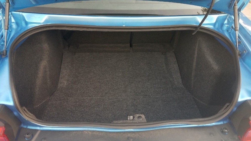 Used 2010 Dodge Challenger -SUNROOF-R/T STRIPE -5.7 HEMI-3 OWNER CAR FROM CA- | Mundelein, IL