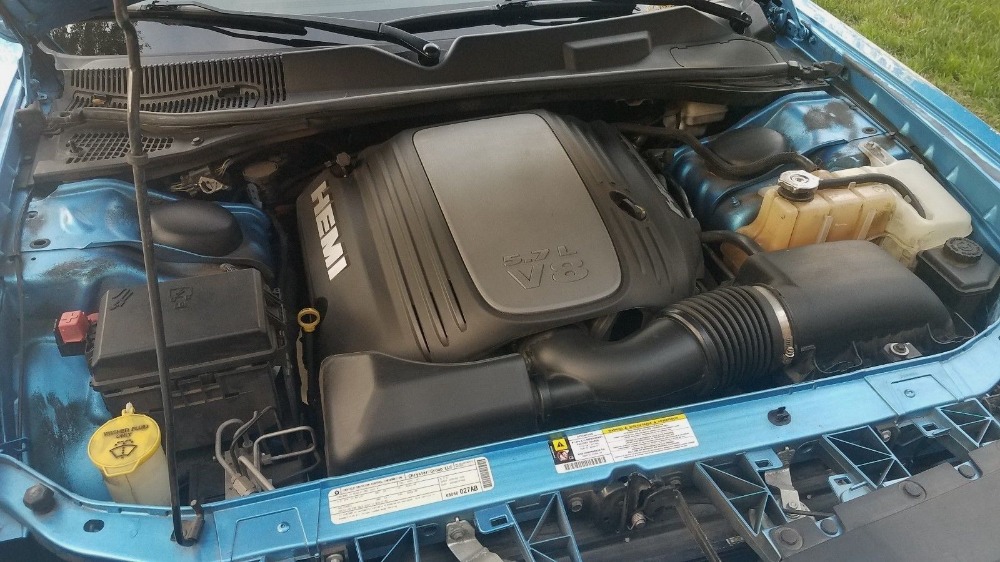 Used 2010 Dodge Challenger -SUNROOF-R/T STRIPE -5.7 HEMI-3 OWNER CAR FROM CA- | Mundelein, IL