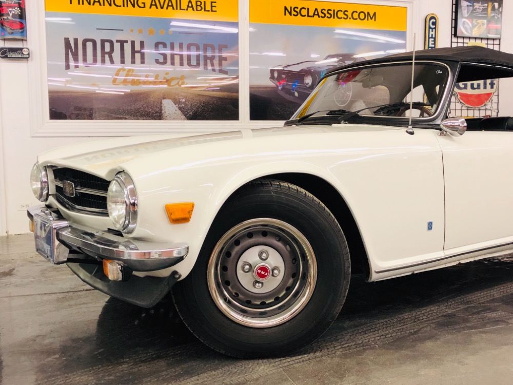 Used 1975 Triumph TR6 -RESTORED CLASSIC CONVERTIBLE-DOCUMENTED-BRITISH SENSATION- | Mundelein, IL