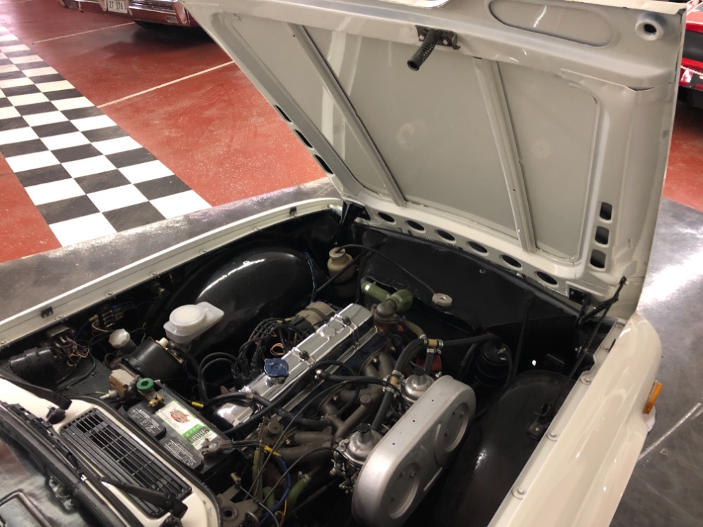 Used 1975 Triumph TR6 -RESTORED CLASSIC CONVERTIBLE-DOCUMENTED-BRITISH SENSATION- | Mundelein, IL
