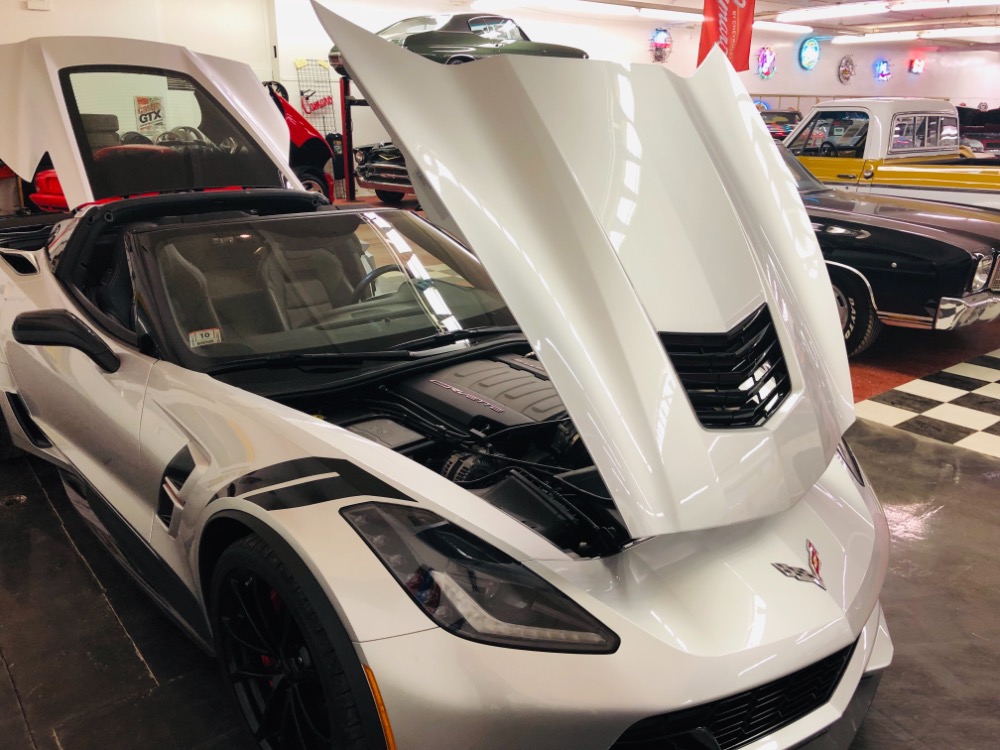 Used 2017 Chevrolet Corvette -GRAND SPORT 1LT-1 OWNER-NO HAGGLE PRICE-BELOW MARKET VALUE- | Mundelein, IL