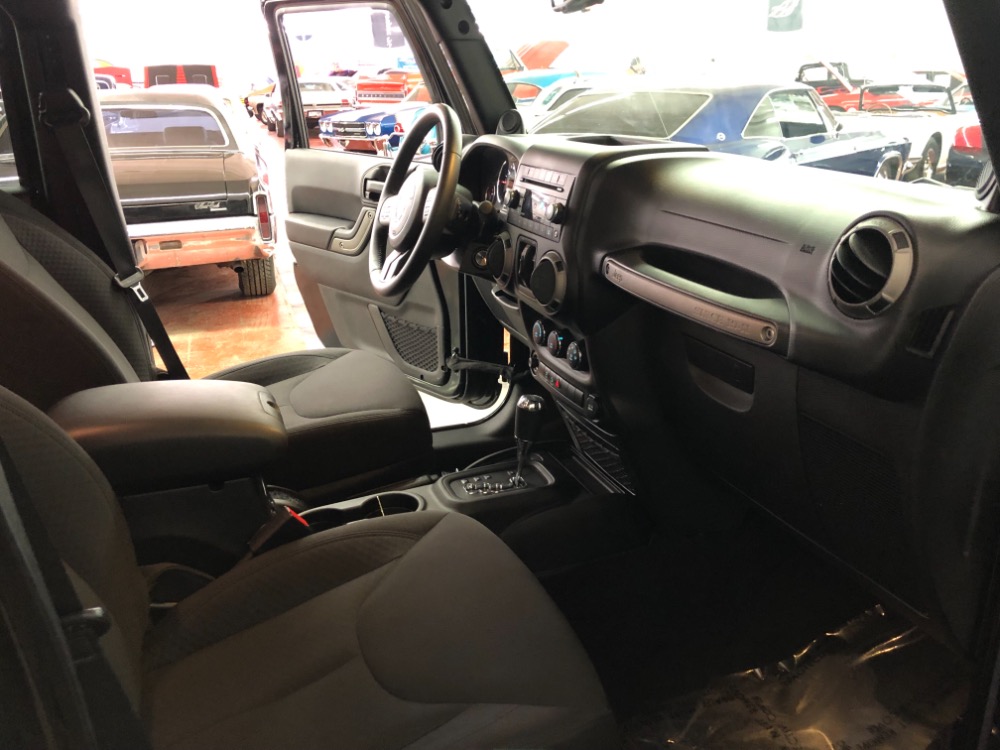 Used 2014 Jeep Wrangler -NO HAGGLE PRICE-BUY IT NOW-4X4- | Mundelein, IL