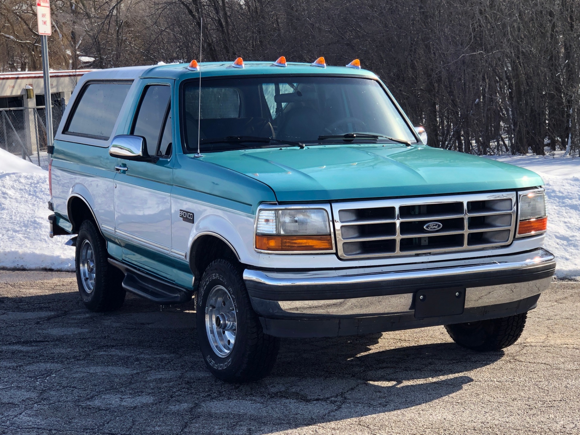 Used 1995 Ford Bronco -XLT SPORT-4x4-ARIZONA RUST FREE-ORIGINAL PAINT-VIDEO | Mundelein, IL