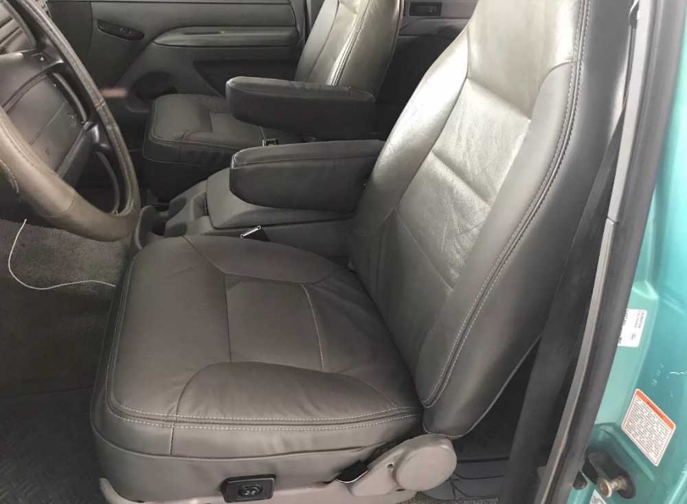 Used 1995 Ford Bronco -XLT SPORT-4x4-ARIZONA RUST FREE-ORIGINAL PAINT-VIDEO | Mundelein, IL