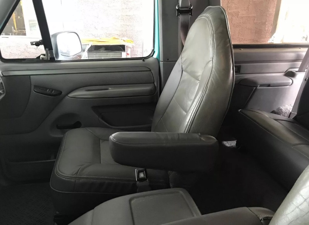 Used 1995 Ford Bronco -XLT SPORT-4x4-ARIZONA RUST FREE-ORIGINAL PAINT-VIDEO | Mundelein, IL