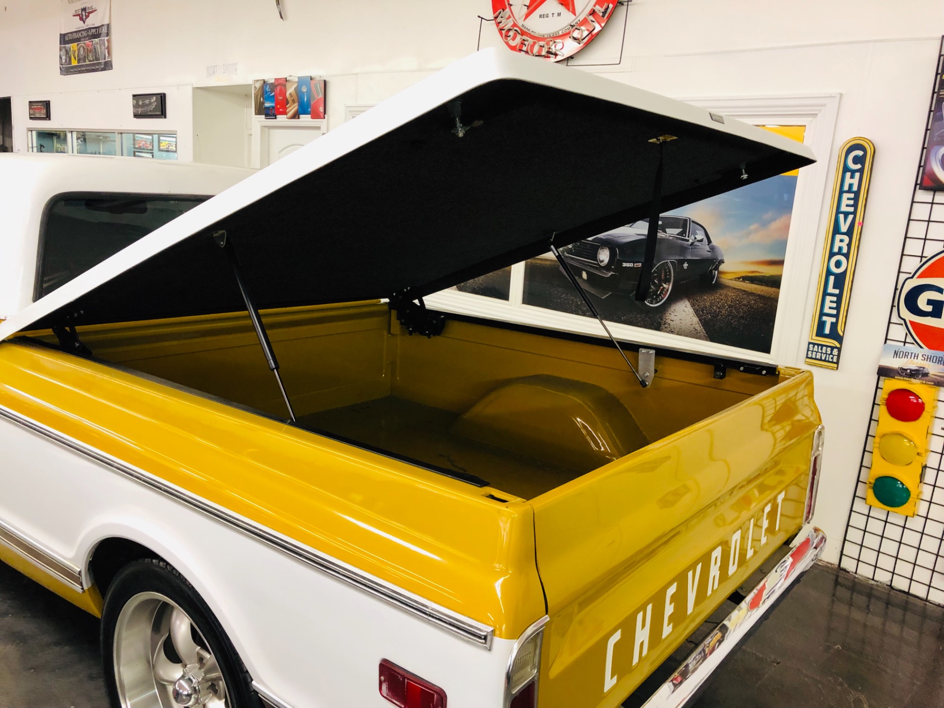 Used 1972 Chevrolet C10 -SHORTBED-CALIFORNIA-BIG BLOCK WITH 5 SPEED-FRAME OFF-VIDEO | Mundelein, IL