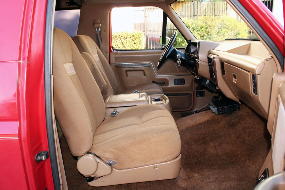 Used 1989 Ford Bronco -EDDIE BAUER 4X4-A/C-PS-5.0L-2 OWNER-100% RUST FREE CALIFORNIA- | Mundelein, IL