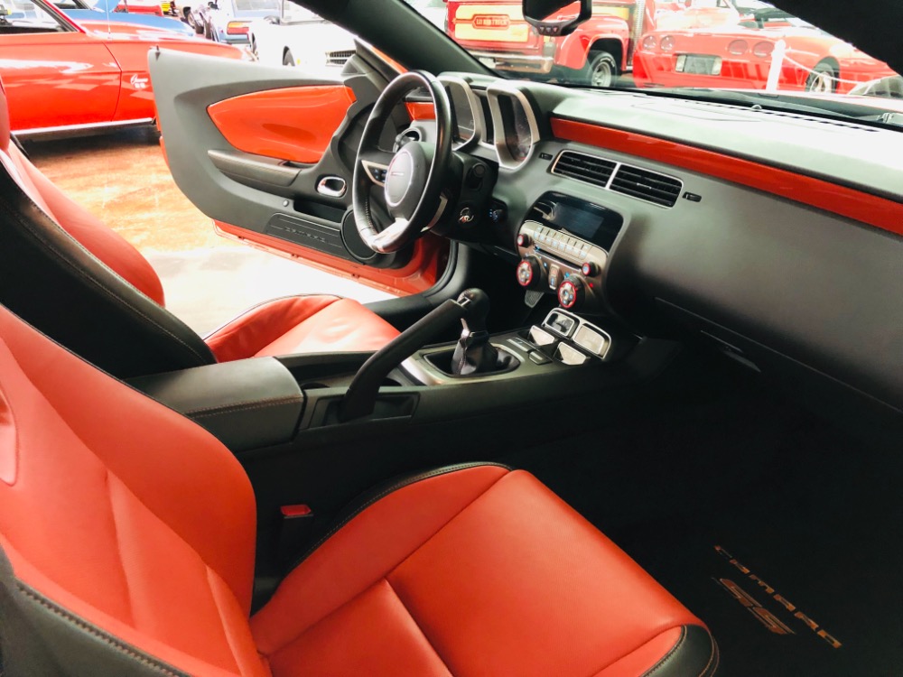 Used 2011 Chevrolet Camaro -2SS-1 OWNER-NO HAGGLE BUY IT NOW PRICE-6 SPEED- | Mundelein, IL