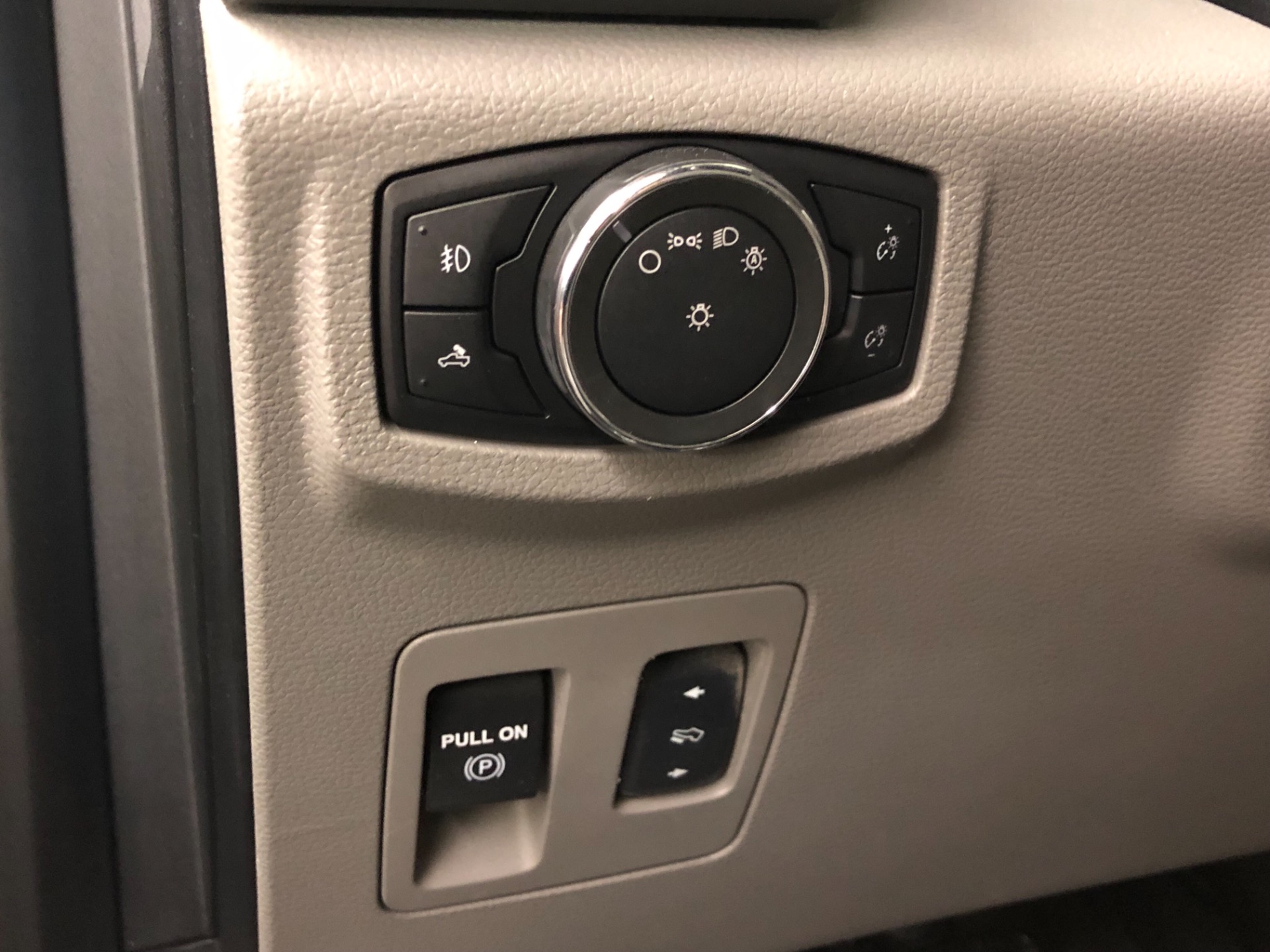 Used 2016 Ford F150 -NO HAGGLE BUY IT NOW-XLT-4WD V6-1 OWNER- | Mundelein, IL