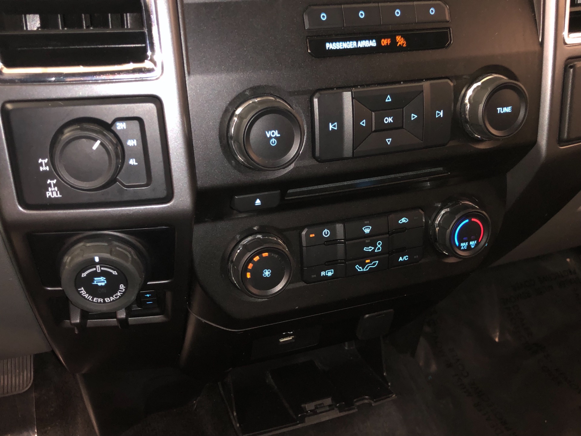 Used 2016 Ford F150 -NO HAGGLE BUY IT NOW-XLT-4WD V6-1 OWNER- | Mundelein, IL