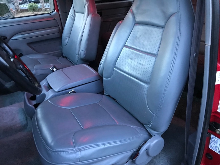 Used 1995 Ford Bronco XLT-CLEAN AUTO CHECK-4X4-LEATHER INTERIOR- | Mundelein, IL
