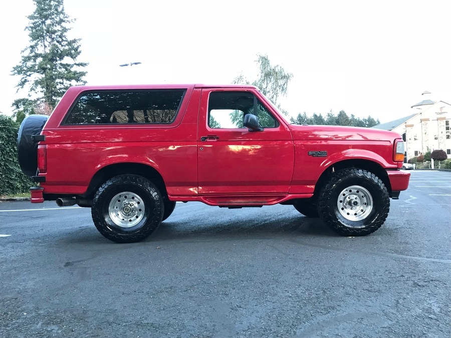 Used 1995 Ford Bronco XLT-CLEAN AUTO CHECK-4X4-LEATHER INTERIOR- | Mundelein, IL
