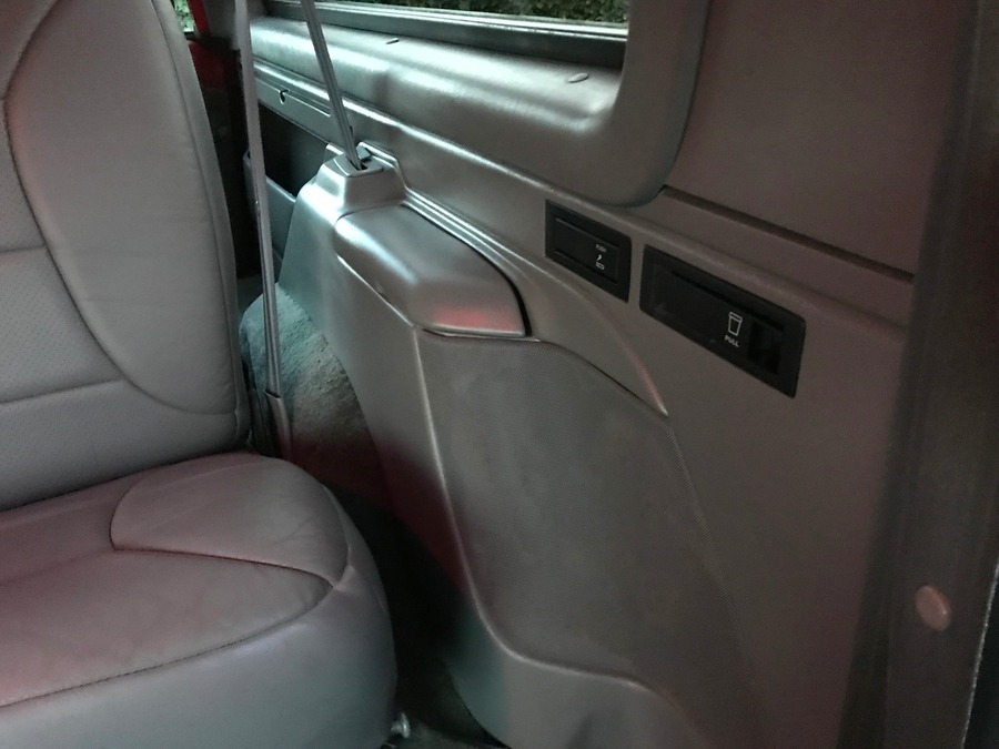 Used 1995 Ford Bronco XLT-CLEAN AUTO CHECK-4X4-LEATHER INTERIOR- | Mundelein, IL