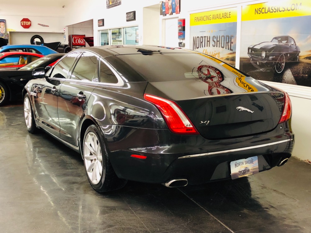 Used 2012 Jaguar XJ -NO HAGGLE BUY IT NOW PRICE-CHECK OUT PRICE-3 OWNER-CLEAN AUTO CHECK-VIDEO- | Mundelein, IL
