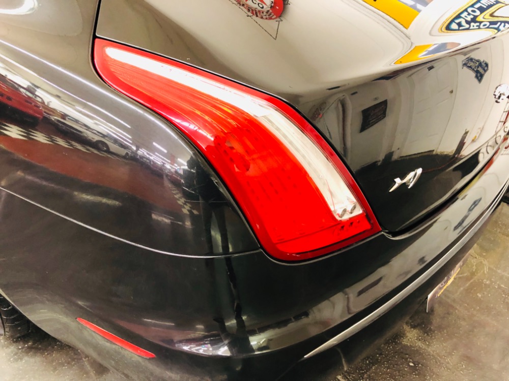 Used 2012 Jaguar XJ -NO HAGGLE BUY IT NOW PRICE-CHECK OUT PRICE-3 OWNER-CLEAN AUTO CHECK-VIDEO- | Mundelein, IL