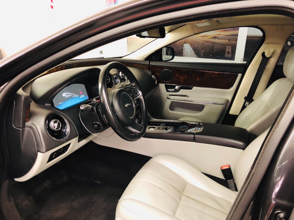 Used 2012 Jaguar XJ -NO HAGGLE BUY IT NOW PRICE-CHECK OUT PRICE-3 OWNER-CLEAN AUTO CHECK-VIDEO- | Mundelein, IL