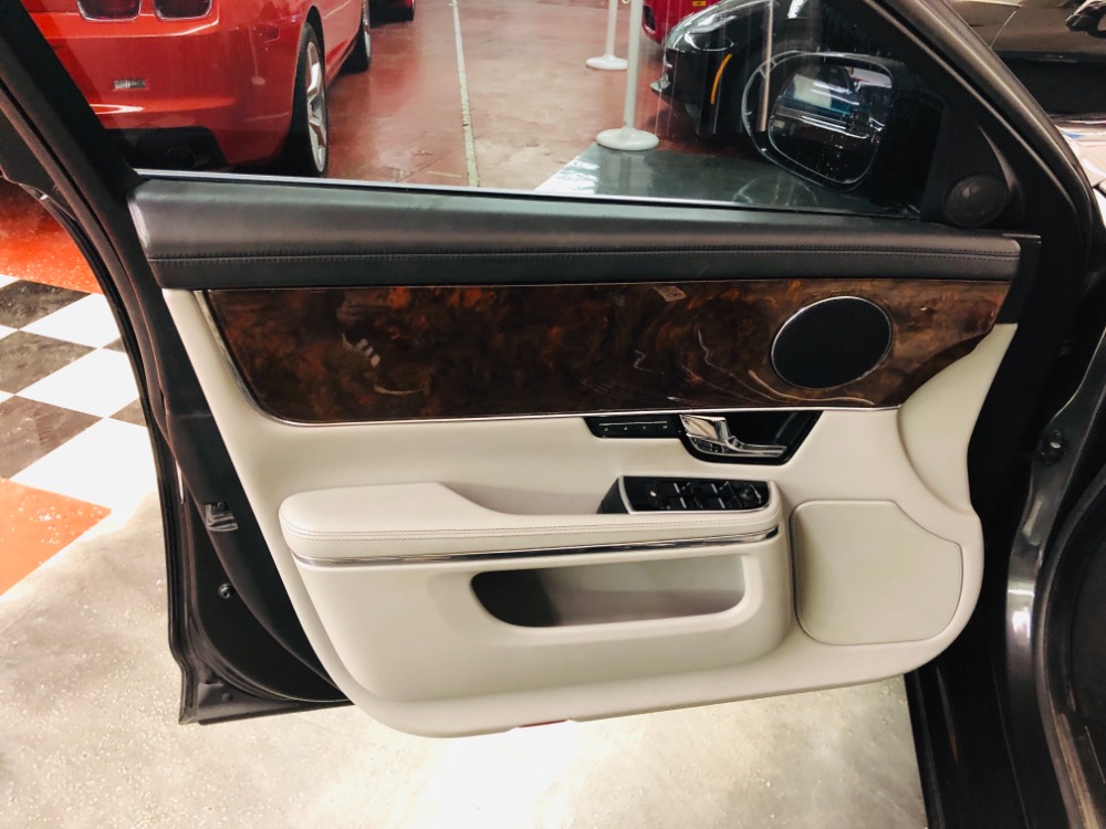 Used 2012 Jaguar XJ -NO HAGGLE BUY IT NOW PRICE-CHECK OUT PRICE-3 OWNER-CLEAN AUTO CHECK-VIDEO- | Mundelein, IL
