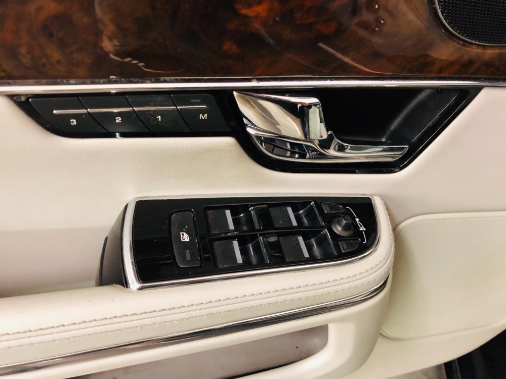 Used 2012 Jaguar XJ -NO HAGGLE BUY IT NOW PRICE-CHECK OUT PRICE-3 OWNER-CLEAN AUTO CHECK-VIDEO- | Mundelein, IL