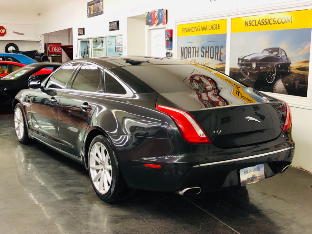 Used 2012 Jaguar XJ -NO HAGGLE BUY IT NOW PRICE-CHECK OUT PRICE-3 OWNER-CLEAN AUTO CHECK-VIDEO- | Mundelein, IL