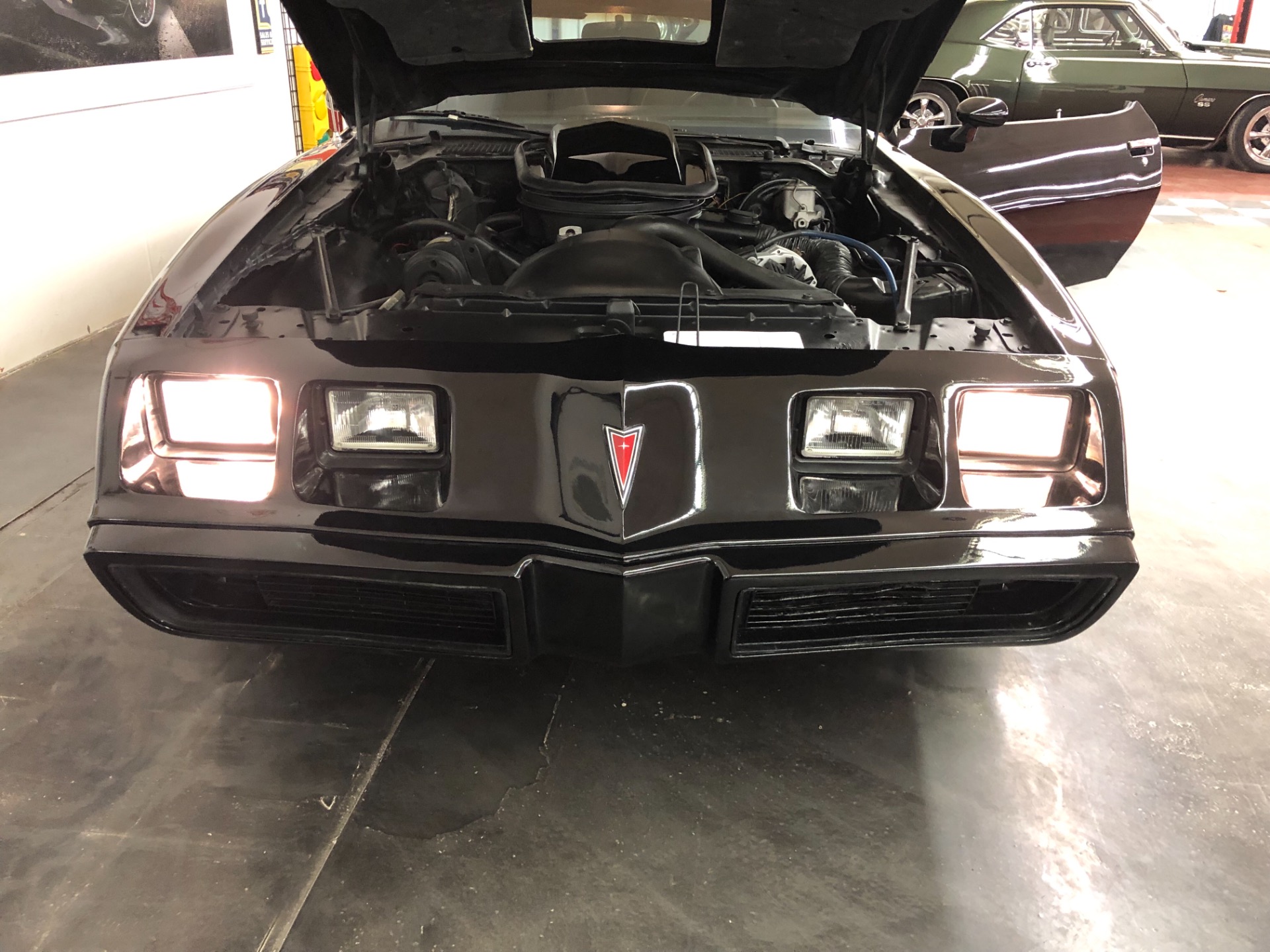Used 1979 Pontiac Trans Am -6.6 403 ENGINE-AUTOMATIC-PRO TOURING LOOK-BLACK SMOKEY/BANDIT-VIDEO | Mundelein, IL