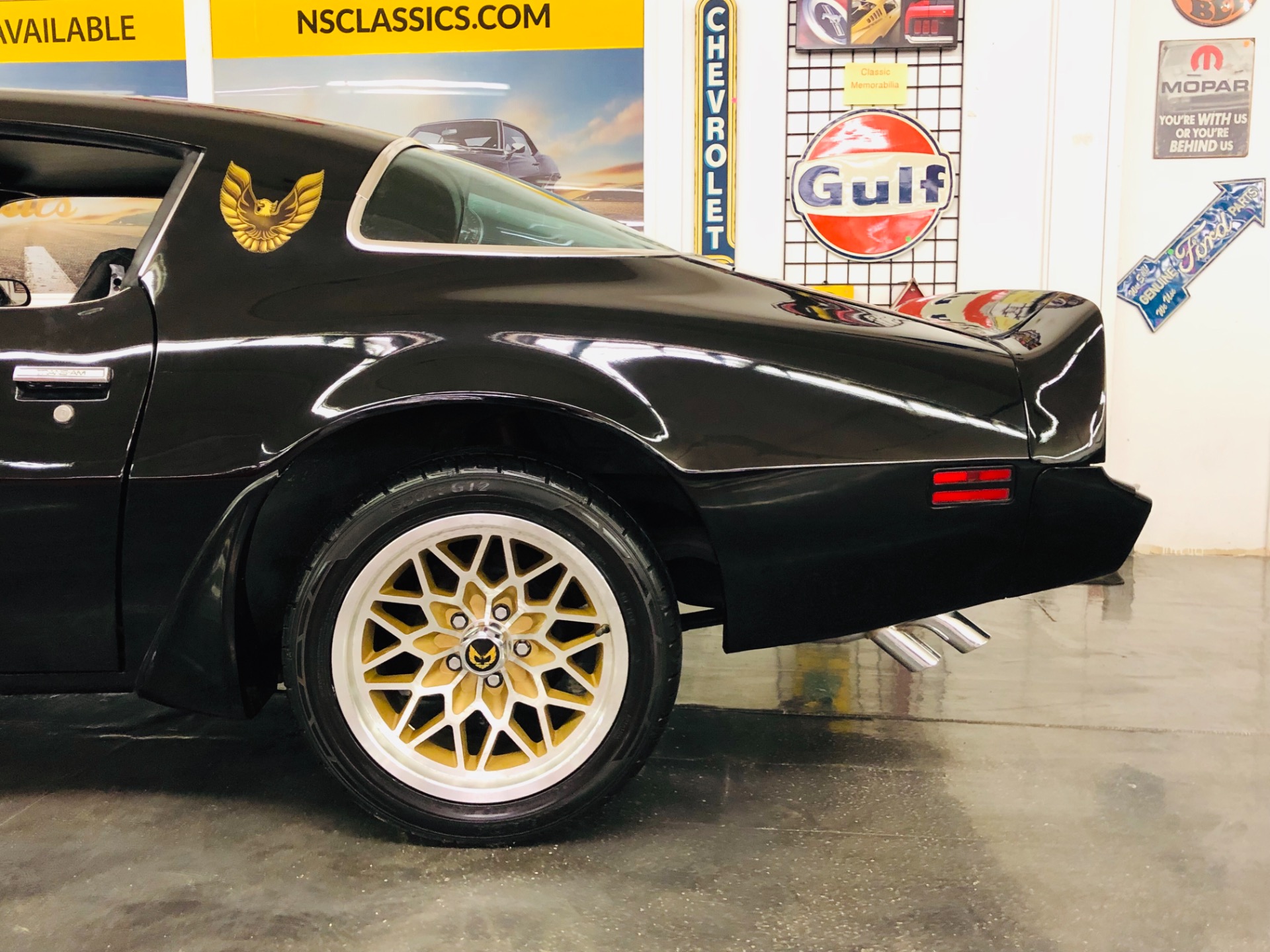 Used 1979 Pontiac Trans Am -6.6 403 ENGINE-AUTOMATIC-PRO TOURING LOOK-BLACK SMOKEY/BANDIT-VIDEO | Mundelein, IL